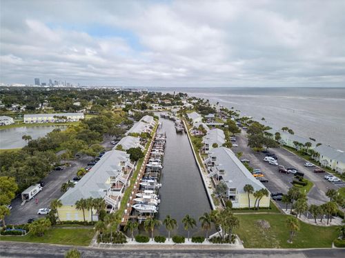 apt-f-4924 Beach Dr Se, ST PETERSBURG, FL, 33705-4848 | Card Image