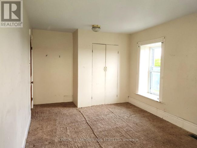4893 Old Highway 2 Highway, Home with 4 bedrooms, 2 bathrooms and 9 parking in Belleville (Belleville Ward) ON | Image 41