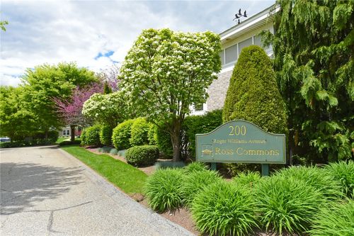 unit-106-200 Roger Williams Ave, Rumford, RI, 02916-3375 | Card Image