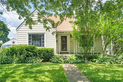 700 Alice St, East Palestine, OH, 44413-2545 | Card Image