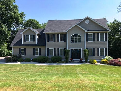 3 Pimlico Rd, Wolcott, CT, 06716-2767 | Card Image