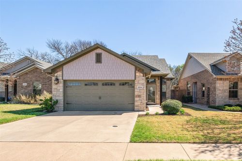 2214 Cobblestone Ct, Granbury, TX, 76049-7600 | Card Image
