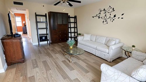 d-1044 Harwood D, Deerfield Beach, FL, 33442-3429 | Card Image