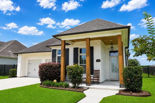 159 Marmande Ave, Thibodaux, LA, 70301-1202 | Card Image