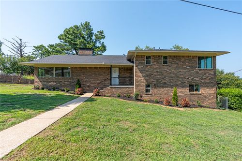 1803 Parkview Dr, Van Buren, AR, 72956 | Card Image