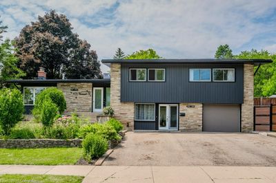 174 Vermont St, House other with 5 bedrooms, 2 bathrooms and 7 parking in Waterloo ON | Image 3