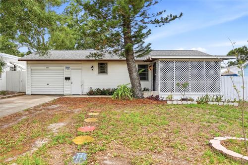 1433 De Leon St, CLEARWATER, FL, 33756-6017 | Card Image