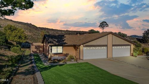 14953 Marquette St, Moorpark, CA, 93021-2528 | Card Image