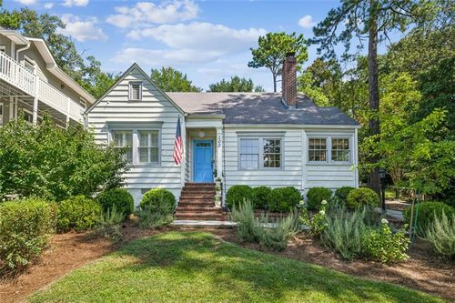200 Eureka Dr Ne, Atlanta, GA, 30305-4231 | Card Image