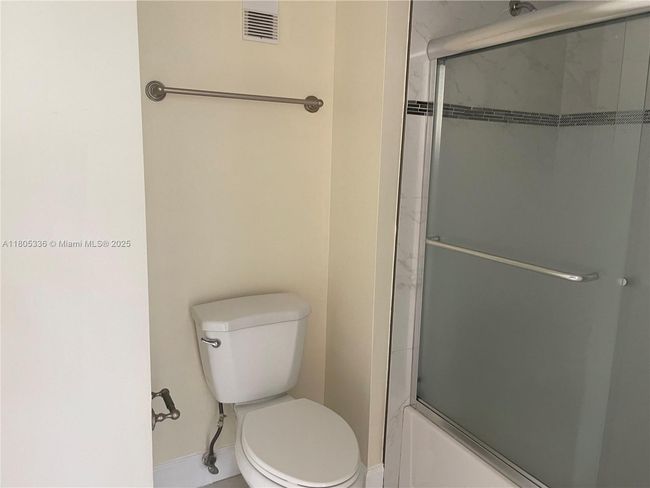 APT-103 - 9401 Evergreen Pl, Townhouse with 3 bedrooms, 3 bathrooms and null parking in Davie FL | Image 8