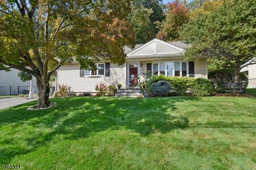 50 Parks Rd, Denville, NJ, 07834-2459 | Card Image