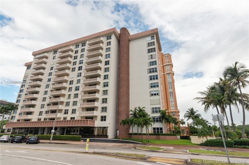 apt-306-625 Biltmore Way, Coral Gables, FL, 33134-7536 | Card Image