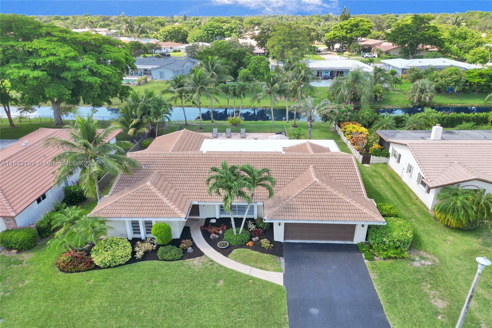 14th St, Coral Springs, FL 33071