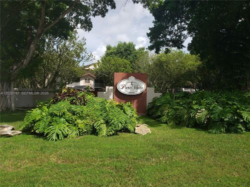 13965-13965 Sw 91st Ter, Miami, FL, 33186-1210 | Card Image