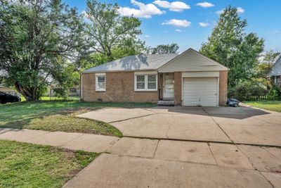 1527 N Oliver Ave, House other with 3 bedrooms, 1 bathrooms and null parking in Wichita KS | Image 2