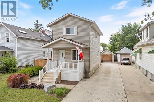 255 Brock St S, Sarnia, ON, N7T2W5 | Card Image