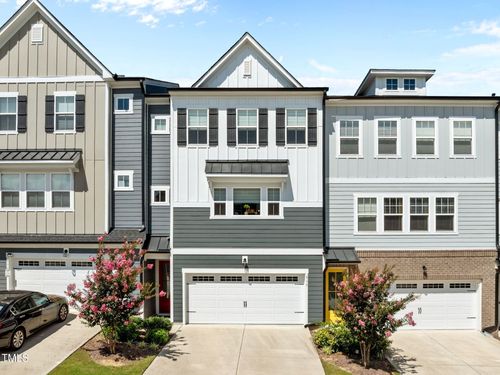 806 Grafton Peak Ln, Apex, NC, 27523-6422 | Card Image