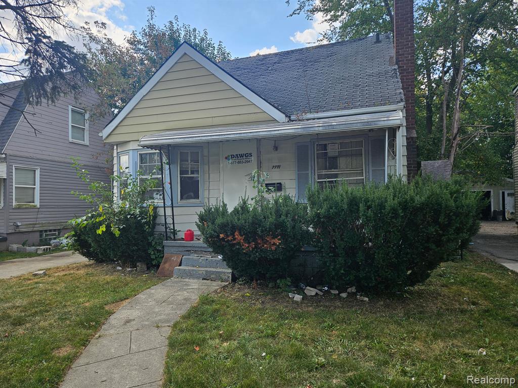 Faust Ave, Detroit, MI 48228