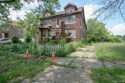 2302 W Grand St, Detroit, MI, 48238-5414 | Card Image