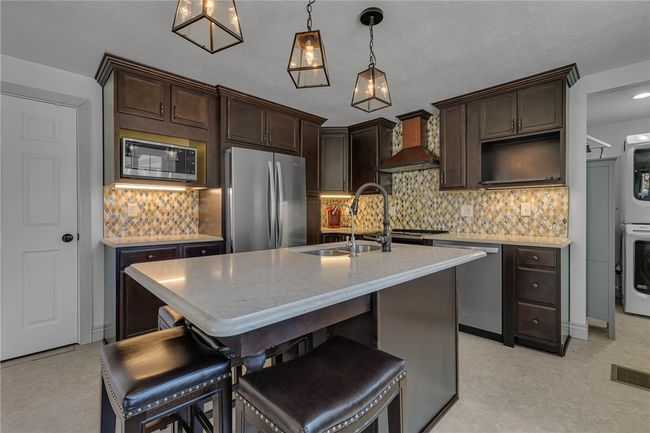 3945 Tuscarawas Rd, House other with 3 bedrooms, 3 bathrooms and 4 parking in Brighton Twp PA | Image 4