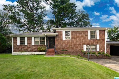 101 Ridgemoor Dr, Homewood, AL, 35209-6413 | Card Image