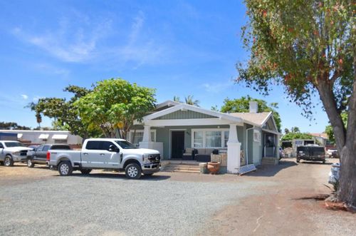 691 G St, Chula Vista, CA, 91910-3408 | Card Image