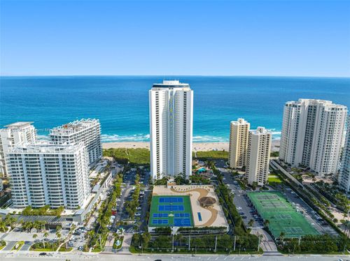 apt-24g-3000 N Ocean Dr, Riviera Beach, FL, 33404-3249 | Card Image