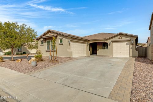 42596 W Cheyenne Dr, Maricopa, AZ, 85138-3036 | Card Image