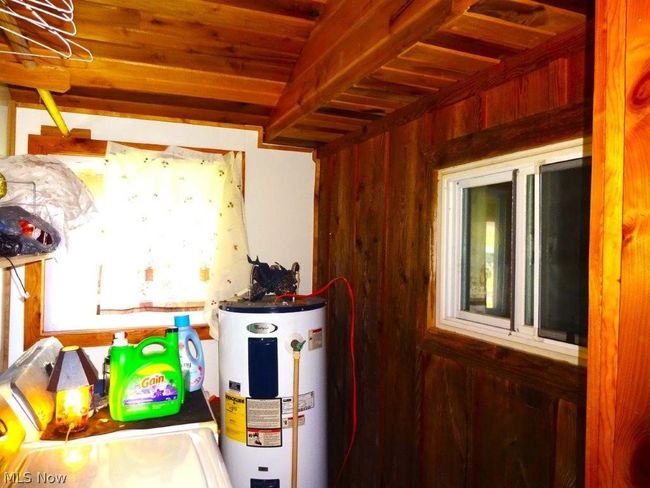14479 Elk River Rd, House other with 2 bedrooms, 2 bathrooms and null parking in Duck WV | Image 15