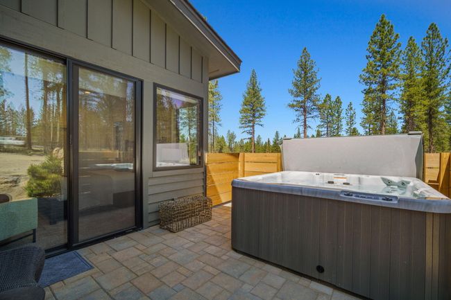 39-web-or-mls-18124 Forestbrook Hot Tub- | Image 25