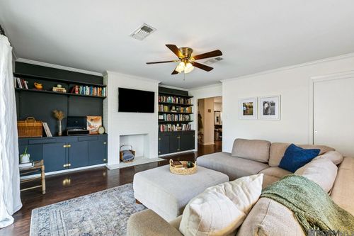 3115 Slate St, Baton Rouge, LA, 70802-2566 | Card Image