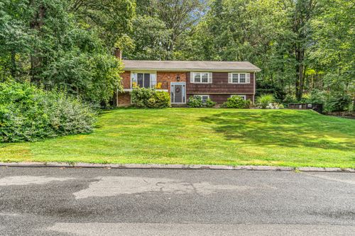 14 Button Rd, Shelton, CT, 06484-2746 | Card Image