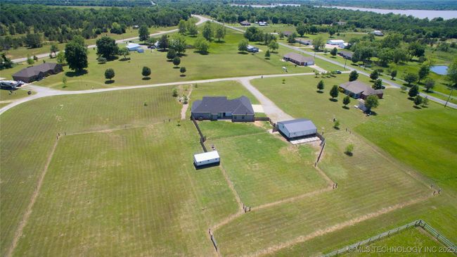 110 W Zachry Ln, House other with 3 bedrooms, 3 bathrooms and null parking in Stigler OK | Image 44