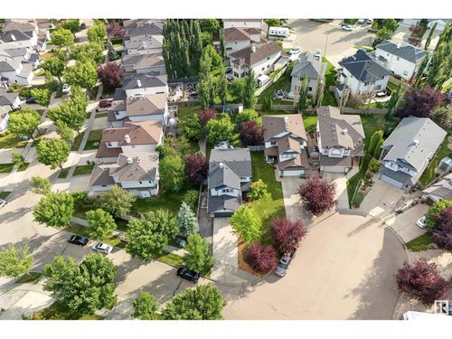 42 English Way, St. Albert, AB, T8N7G7 | Card Image