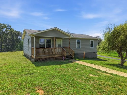 575 Simmons Cemetery Rd, Quebeck, TN, 38579-2373 | Card Image