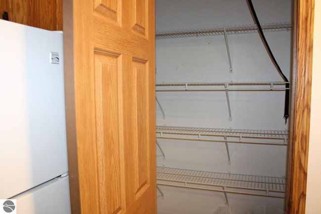 2071 Driftwood Ln Ne, House other with 3 bedrooms, 2 bathrooms and null parking in Kalkaska MI | Image 21