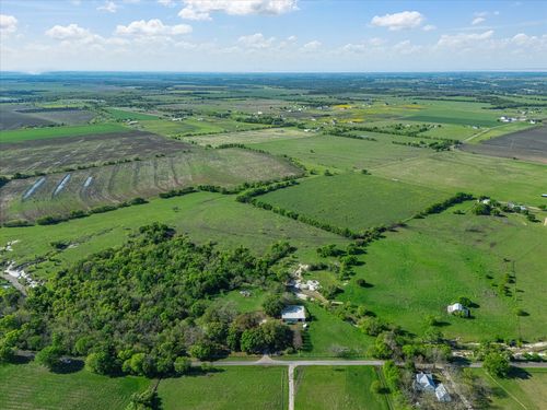 1302 Forreston Rd, Waxahachie, TX, 75165-7763 | Card Image