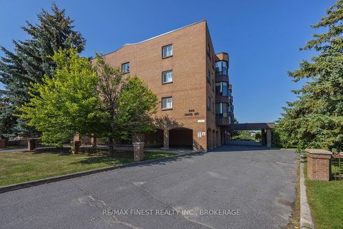 405-649 Davis Dr, Kingston, ON, K7M8J3 | Card Image