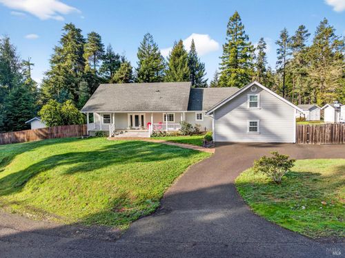 18970 Quail Ct, Fort Bragg, CA, 95437-6210 | Card Image