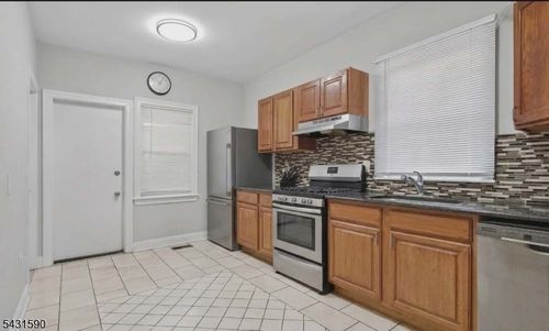 441 S Clinton St, East Orange, NJ, 07018-2403 | Card Image
