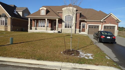 112-30 Wyndance Way, Uxbridge, ON, L9P0B8 | Card Image