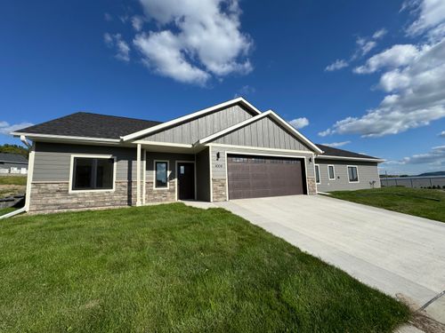 4008 Brooke Elizabeth Dr, Onalaska, WI, 54650-8714 | Card Image