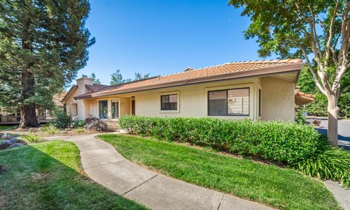 33 Fountain Grove Circle, Napa, CA, 94558 | Card Image