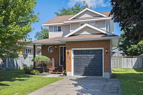 10 Fairview Cres, Arnprior, ON, K7S3V7 | Card Image