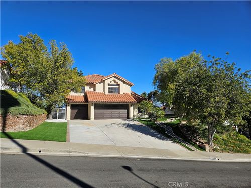 24825 Laurelcrest Ln, Stevenson Ranch, CA, 91381-2242 | Card Image