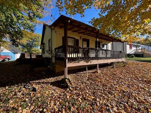 245 E Depot St, Greenville, KY, 42345-1701 | Card Image