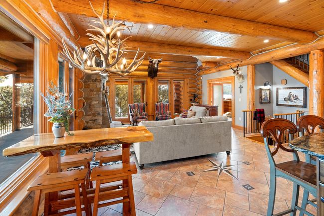 Main level living area. | Image 38