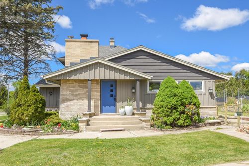 N48W16806 Lisbon Road, Menomonee Falls, WI, 53051 | Card Image