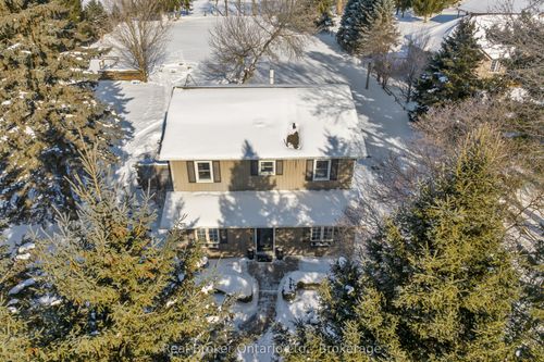 6566 Concession Rd 4 Road, Puslinch, ON, N0B2J0 | Card Image