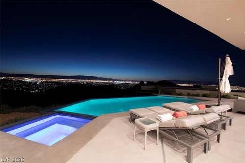 661 Dragon Peak Dr, Henderson, NV, 89012 | Card Image